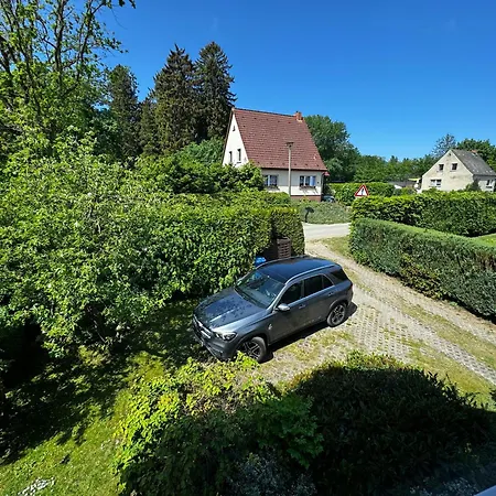 Apartman Maximus - Gartenidylle & Morgensonne Auf Ruegen Putbus