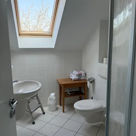 Lotz Mit Drei In Auf Ruegen 아파트 *