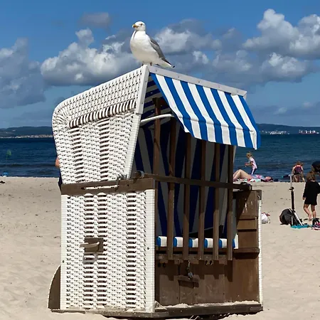 Lotz Mit Drei In Auf Ruegen 아파트 푸트버스